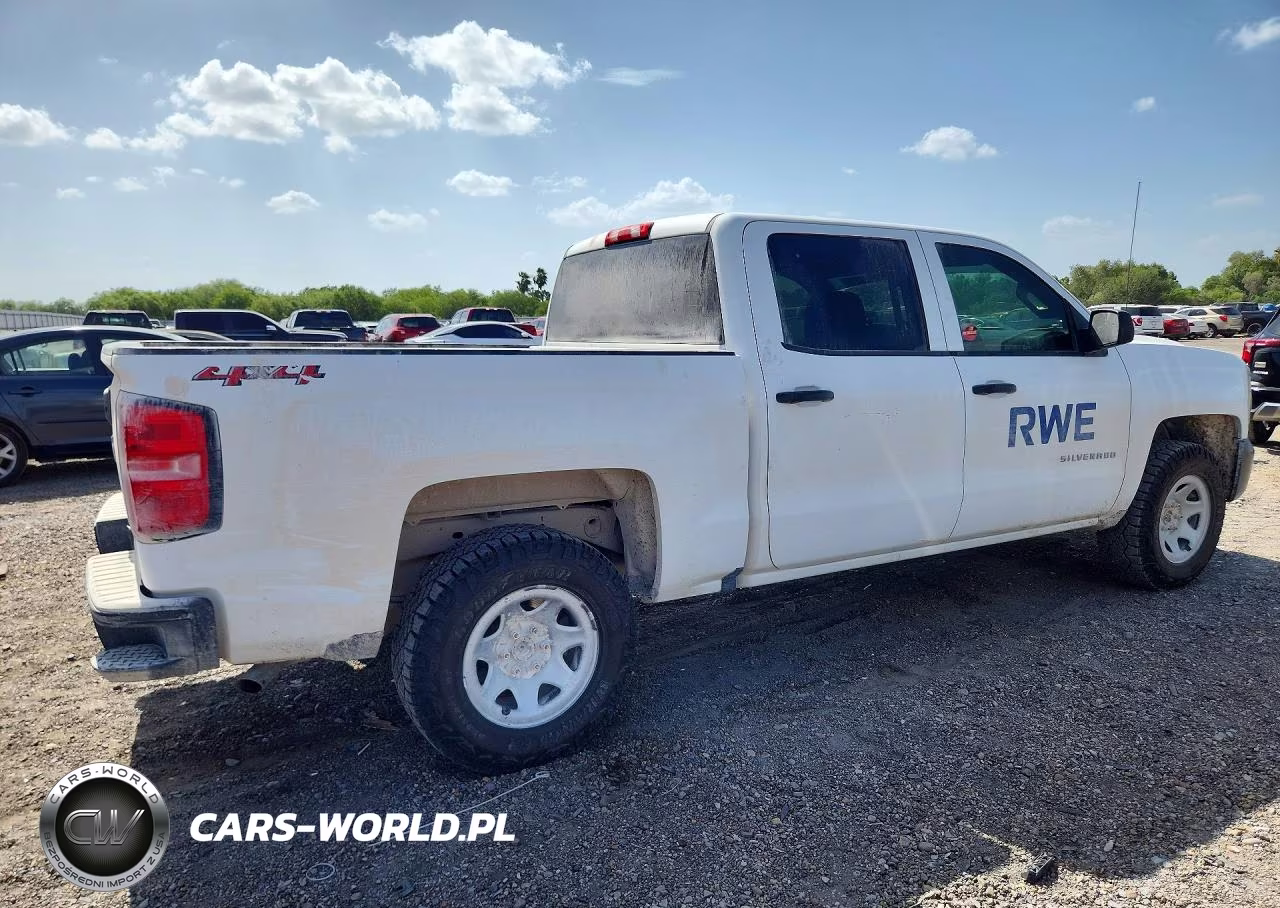 2018 Chevrolet Silverado K1500 VIN:3GCUKNEH6JG427462 - 3