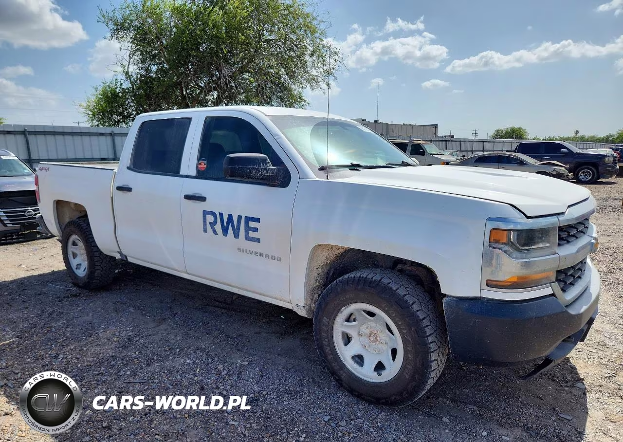 2018 Chevrolet Silverado K1500 VIN:3GCUKNEH6JG427462 - 4