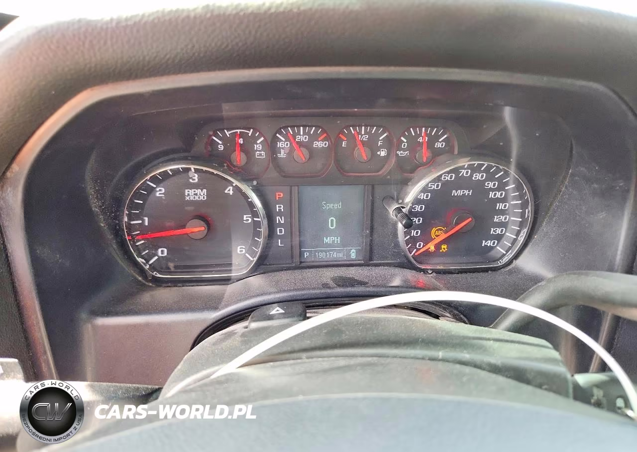 2018 Chevrolet Silverado K1500 VIN:3GCUKNEH6JG427462 - 9
