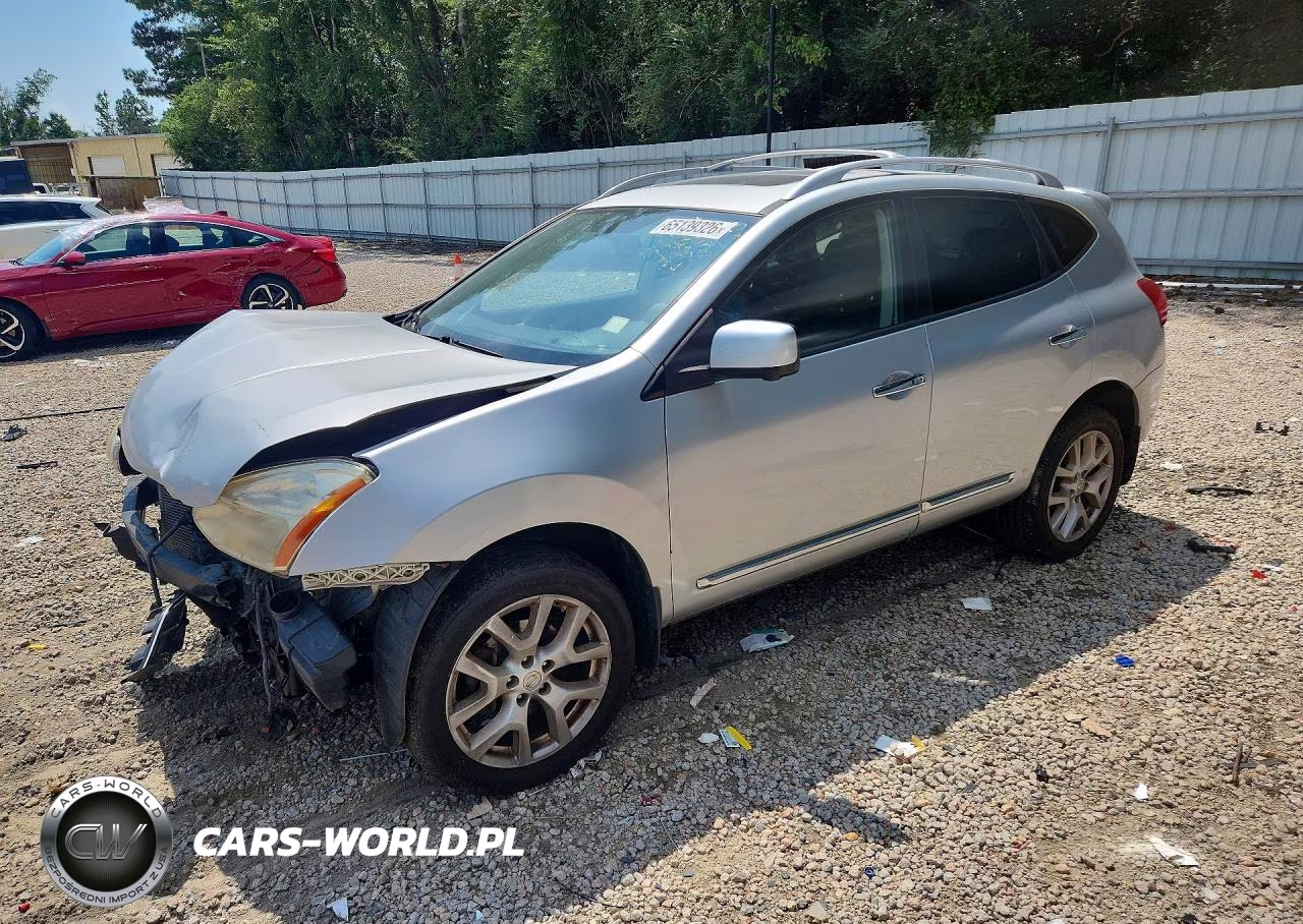 2013 Nissan Rogue S – zdjęcie 1 z 13