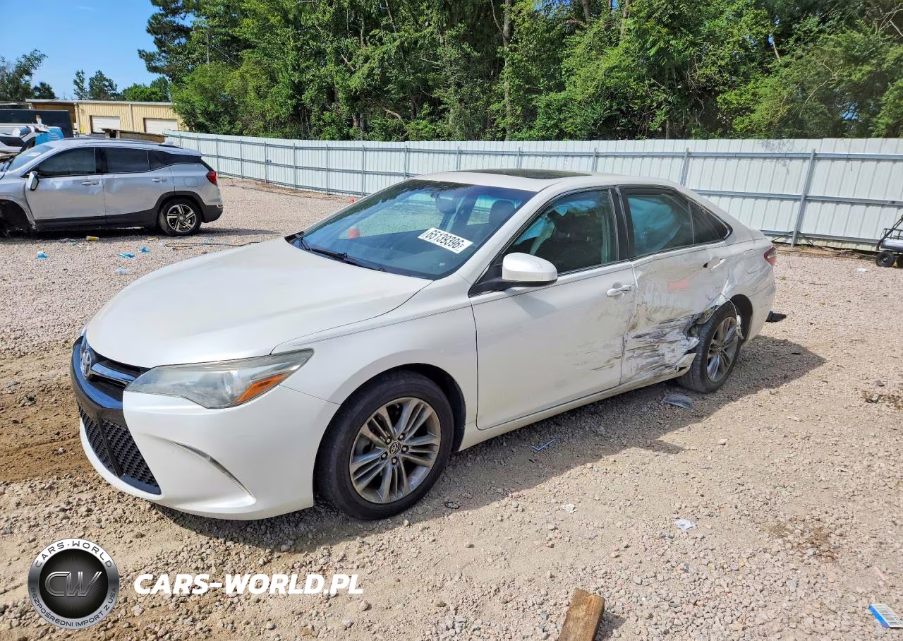 2015 Toyota Camry Se – zdjęcie 1 z 12