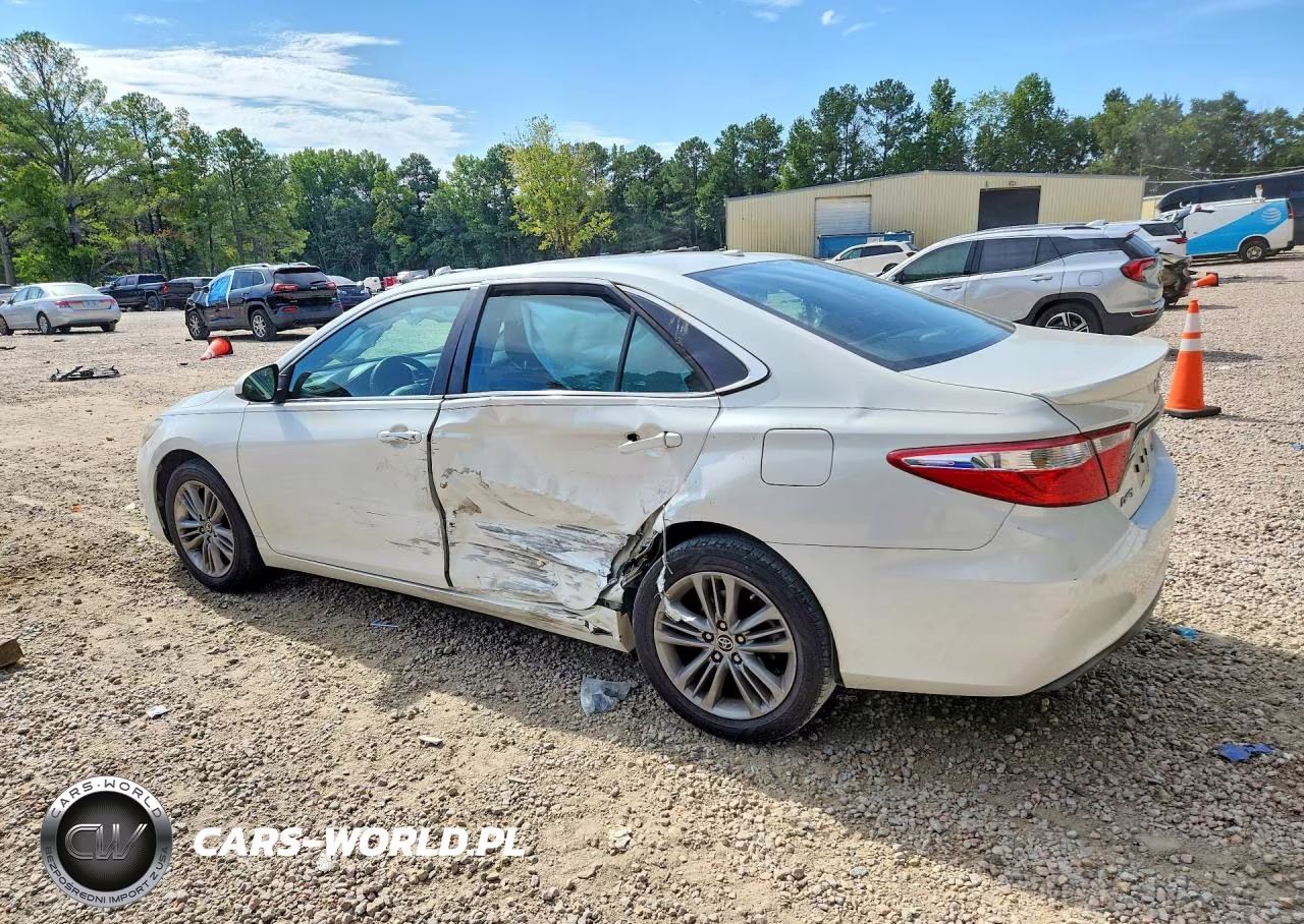 2015 Toyota Camry Se VIN:4T1BF1FK2FU024433 - 2