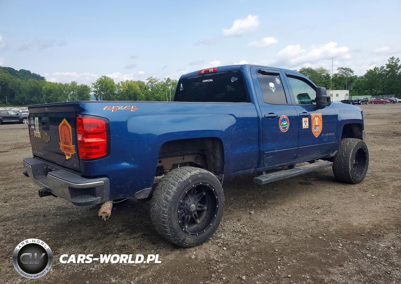 2017 Chevrolet Silverado K1500 Lt VIN:1GCVKREC7HZ341796 - 3