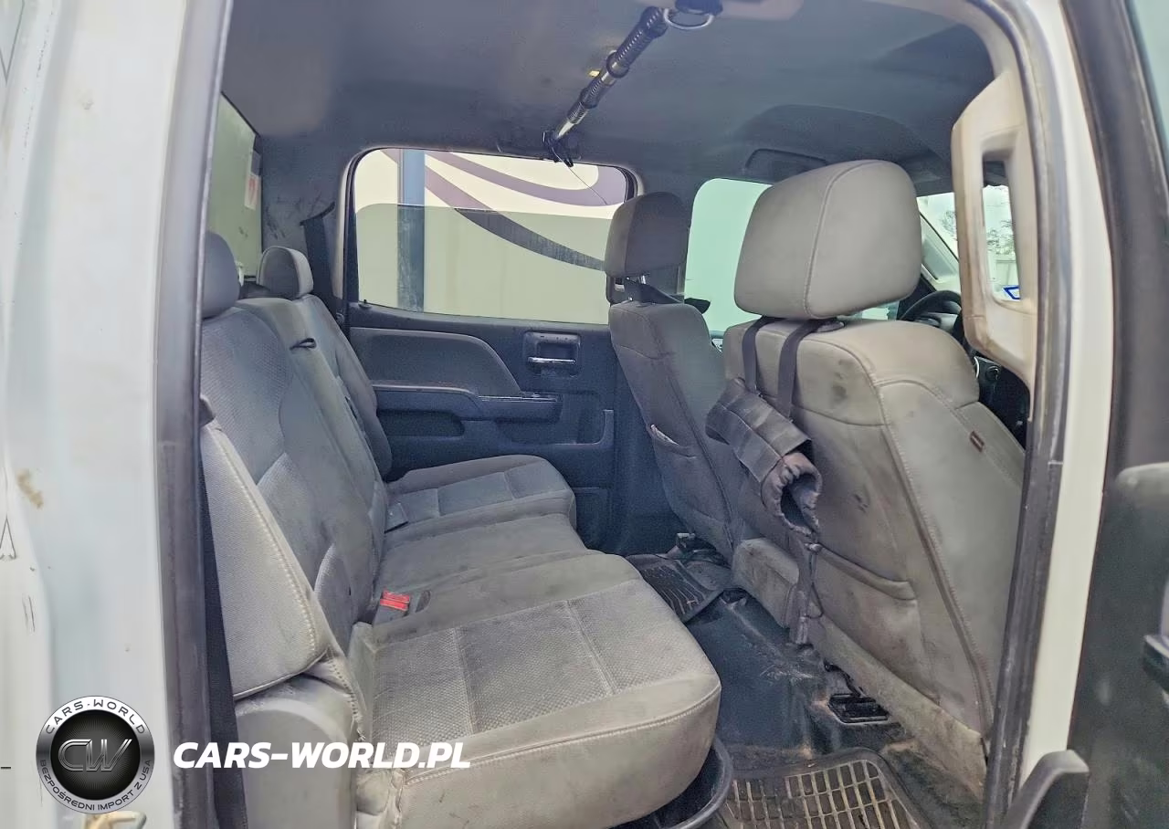 2018 Chevrolet Silverado K2500 Heavy Duty VIN:1GC1KUEG9JF276073 - 10