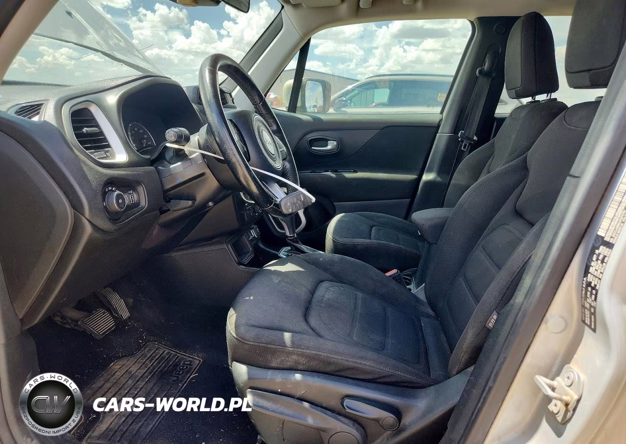 2018 Jeep Renegade Latitude VIN:ZACCJABB5JPG71772 - 7