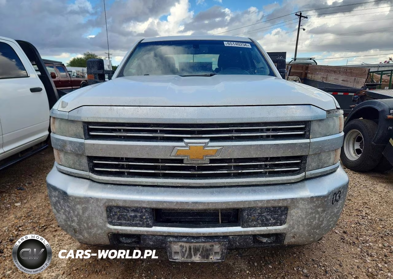 2018 Chevrolet Silverado K2500 Heavy Duty VIN:1GC1KUEG1JF279498 - 5