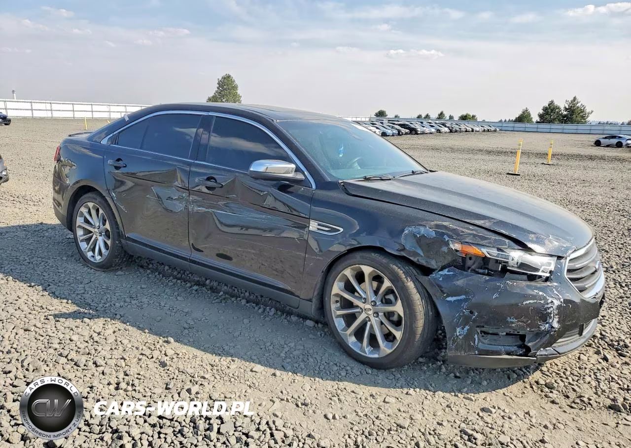 2016 Ford Taurus Limited VIN:1FAHP2J8XGG130034 - 4