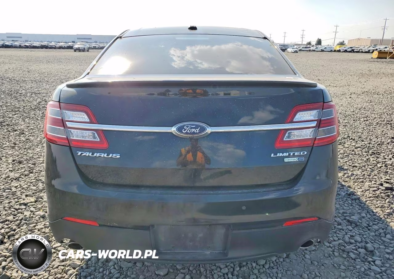 2016 Ford Taurus Limited VIN:1FAHP2J8XGG130034 - 6