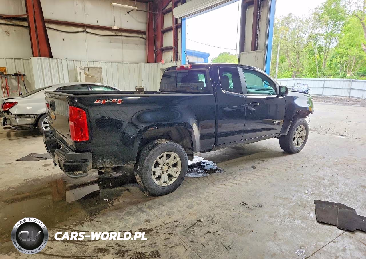 2018 Chevrolet Colorado Lt VIN:1GCHTCEN0J1145695 - 3