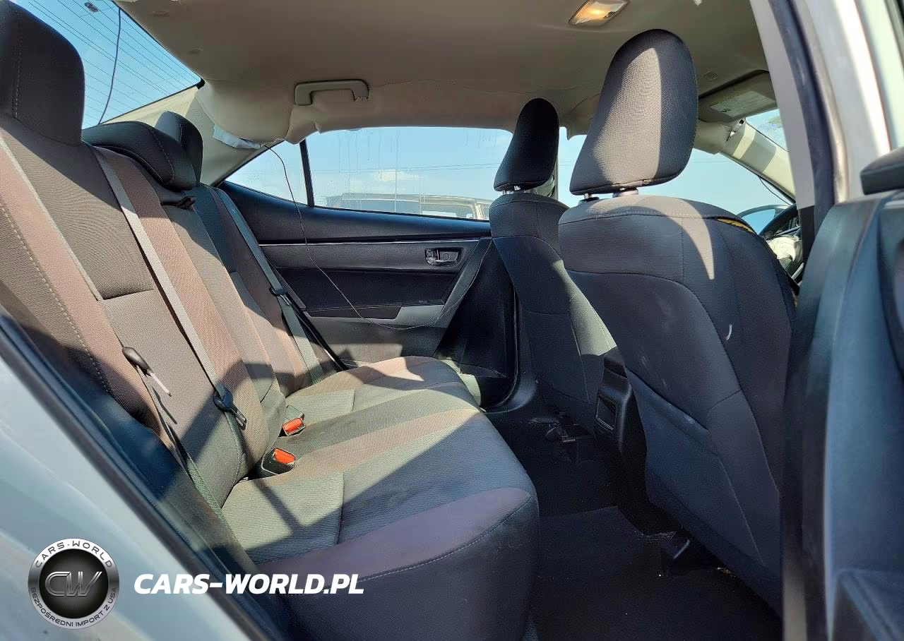 2019 Toyota Corolla Le VIN:5YFBURHE3KP927407 - 10