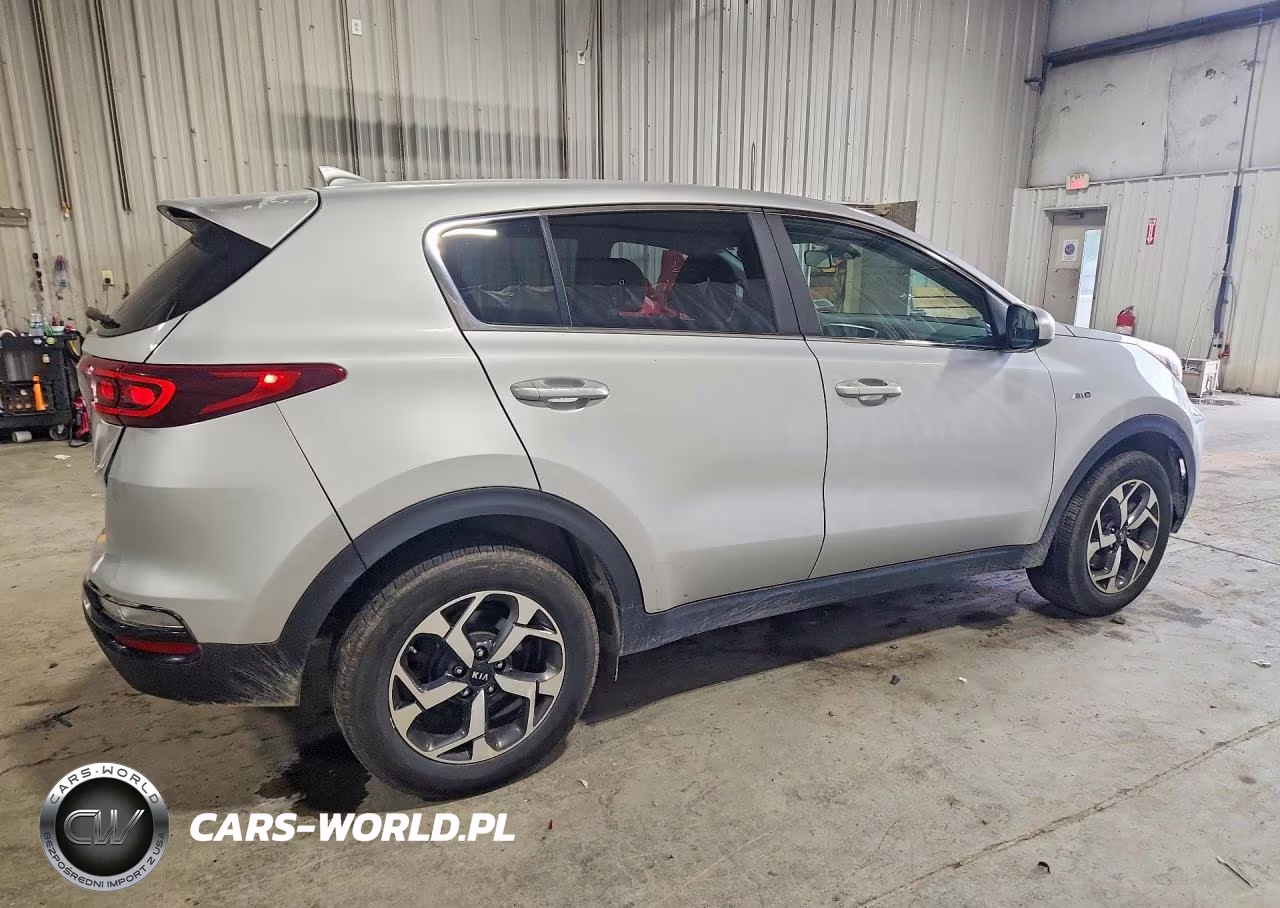 2020 Kia Sportage Lx VIN:KNDPMCAC9L7674558 - 3