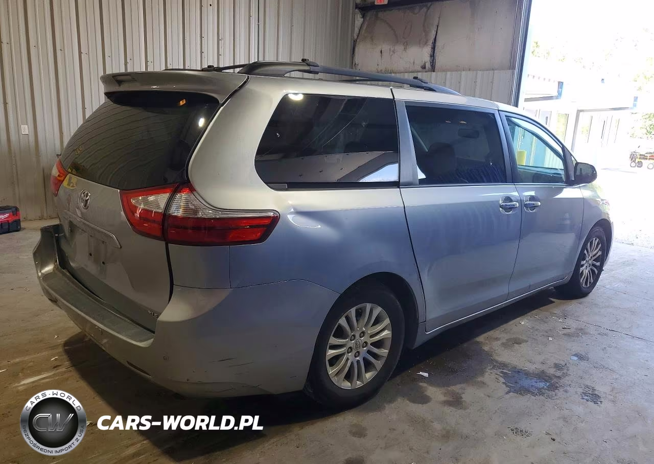 2015 Toyota Sienna Xle 8-Passenger VIN:5TDYK3DCXFS577269 - 3