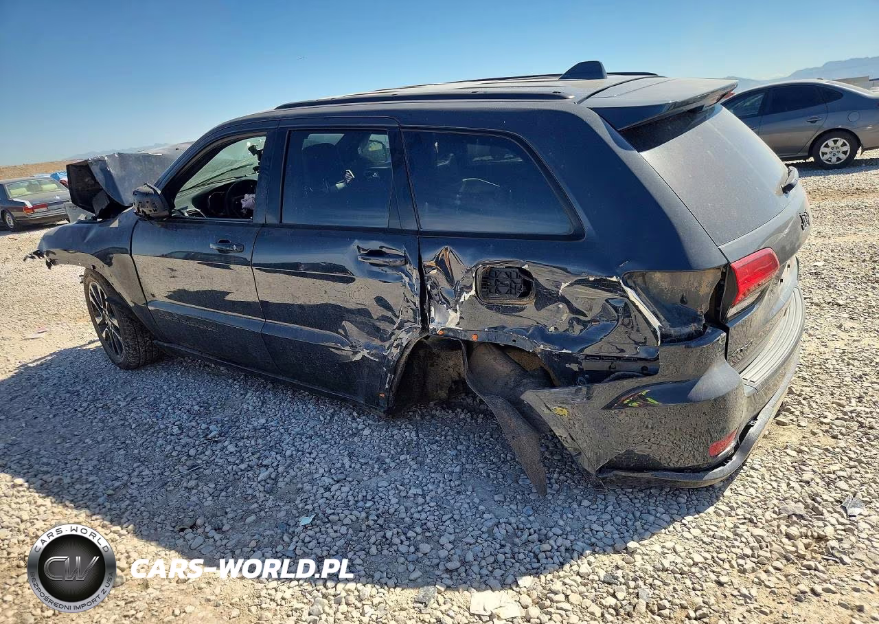 2018 Jeep Grand Cherokee Laredo VIN:1C4RJFAG8JC360359 - 2