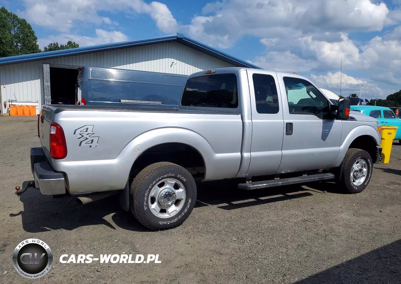 2012 Ford F250 Super Duty VIN:1FT7X2B63CEA94678 - 3