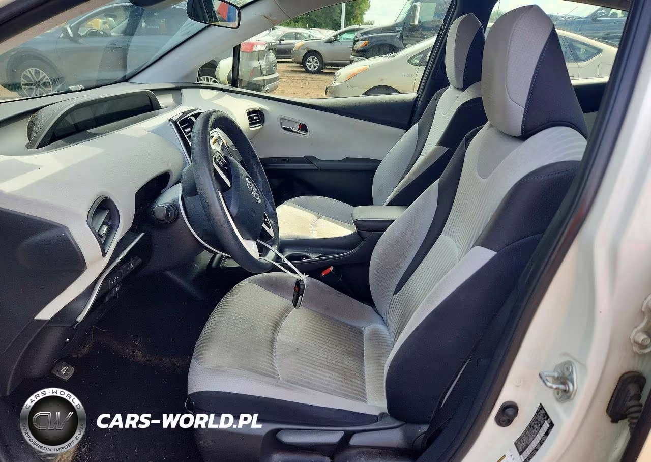 2017 Toyota Prius Two VIN:JTDKBRFU9H3032635 - 7