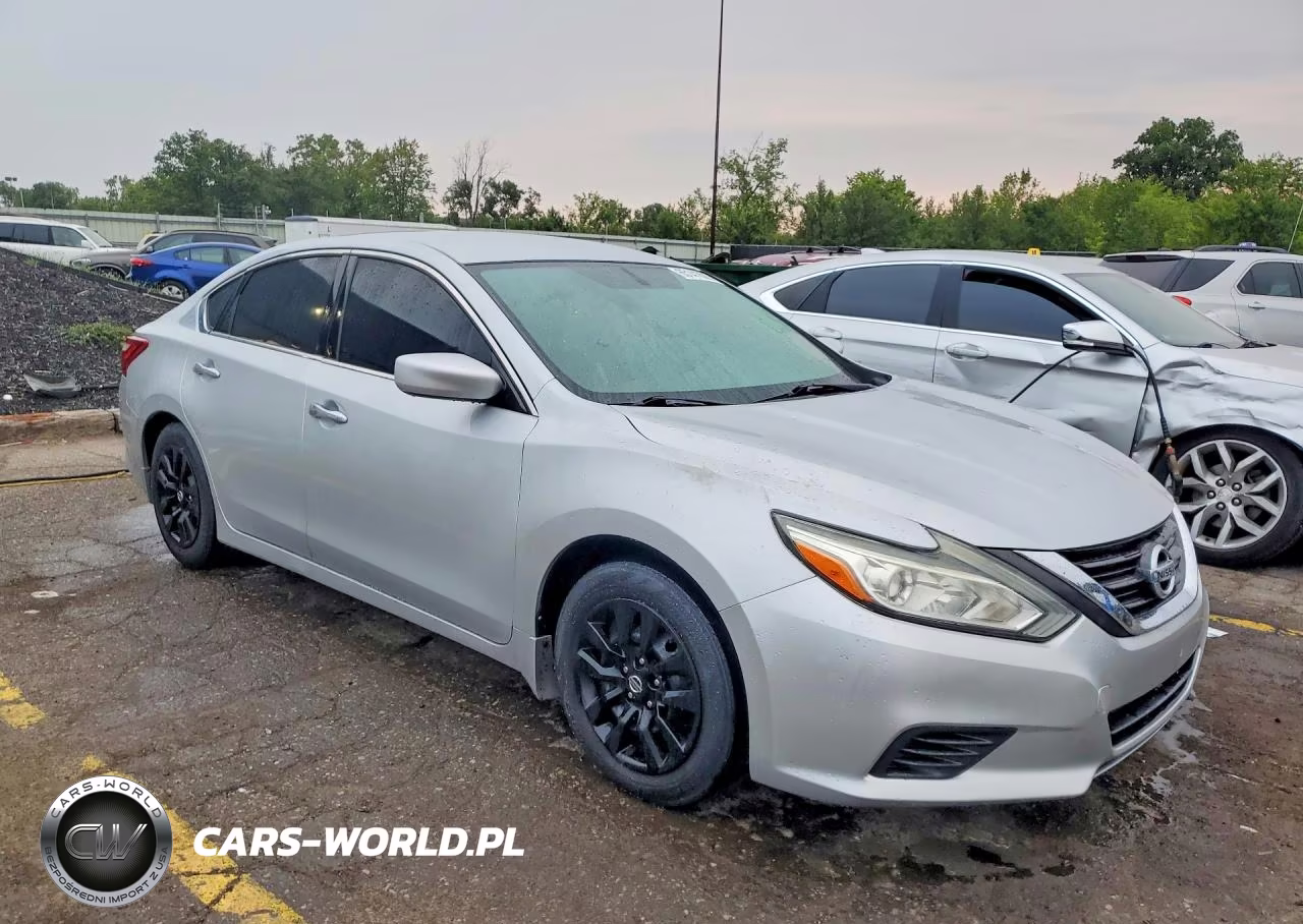 2016 Nissan Altima 2.5 S VIN:1N4AL3AP5GN357539 - 4