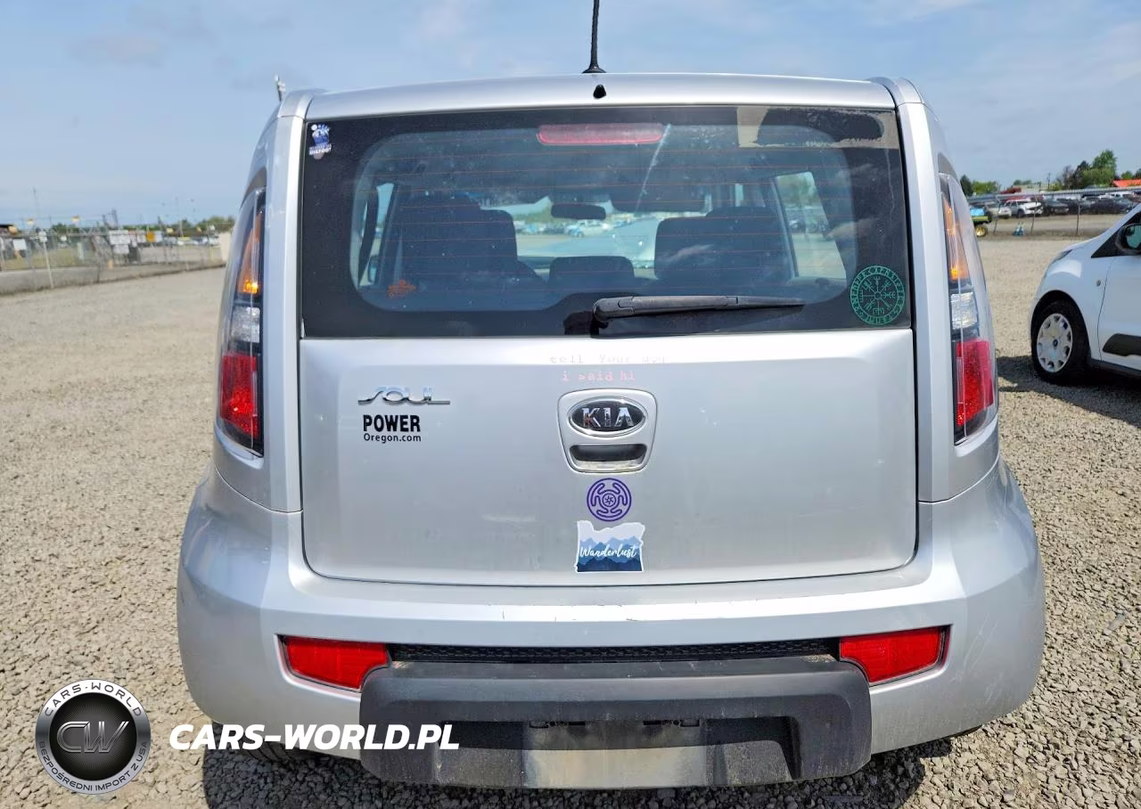 2011 Kia Soul VIN:KNDJT2A1XB7308804 - 6