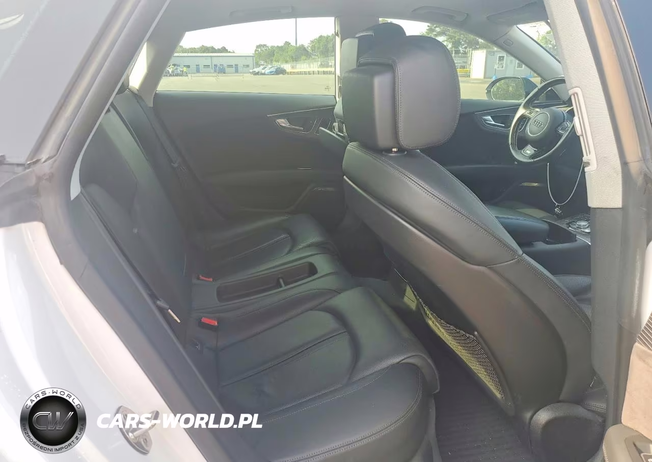 2016 Audi S7 Prestige VIN:WAUW2AFC7GN149298 - 10