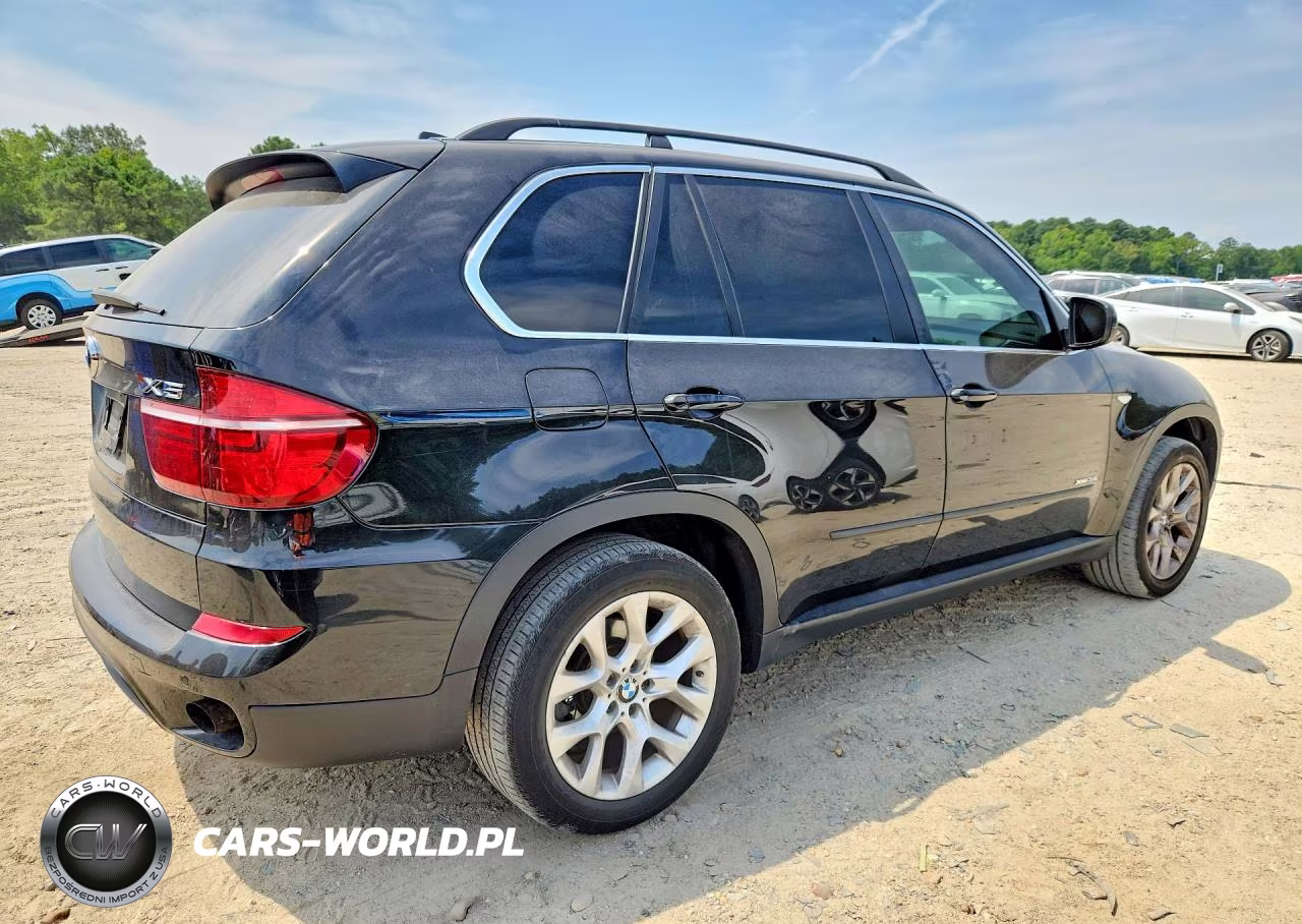 2013 BMW X5 xDrive35I VIN:5UXZV4C52D0B20090 - 3