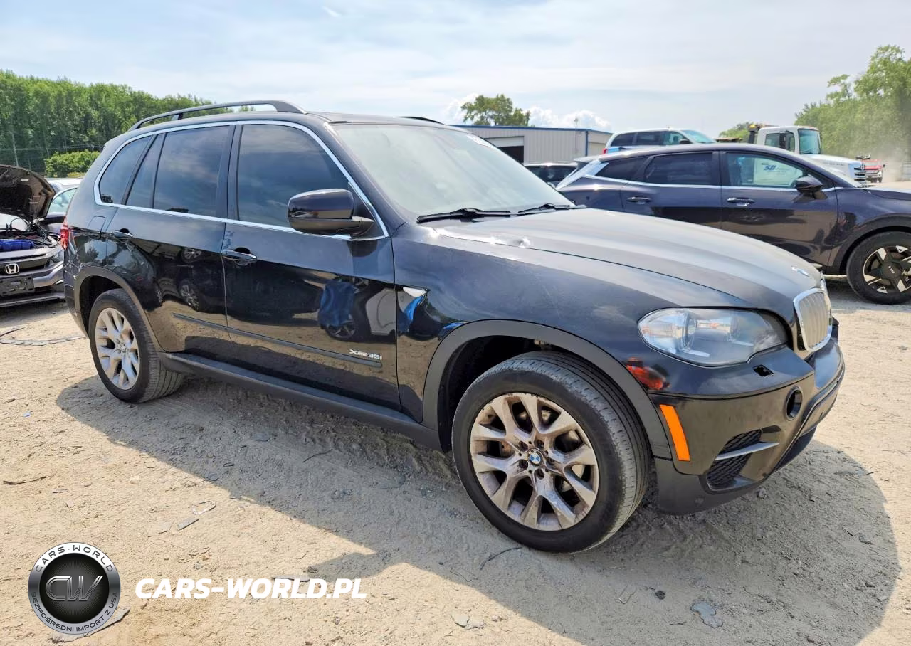 2013 BMW X5 xDrive35I VIN:5UXZV4C52D0B20090 - 4