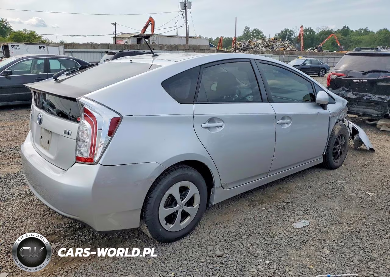 2012 Toyota Prius Two VIN:JTDKN3DU9C1513500 - 3