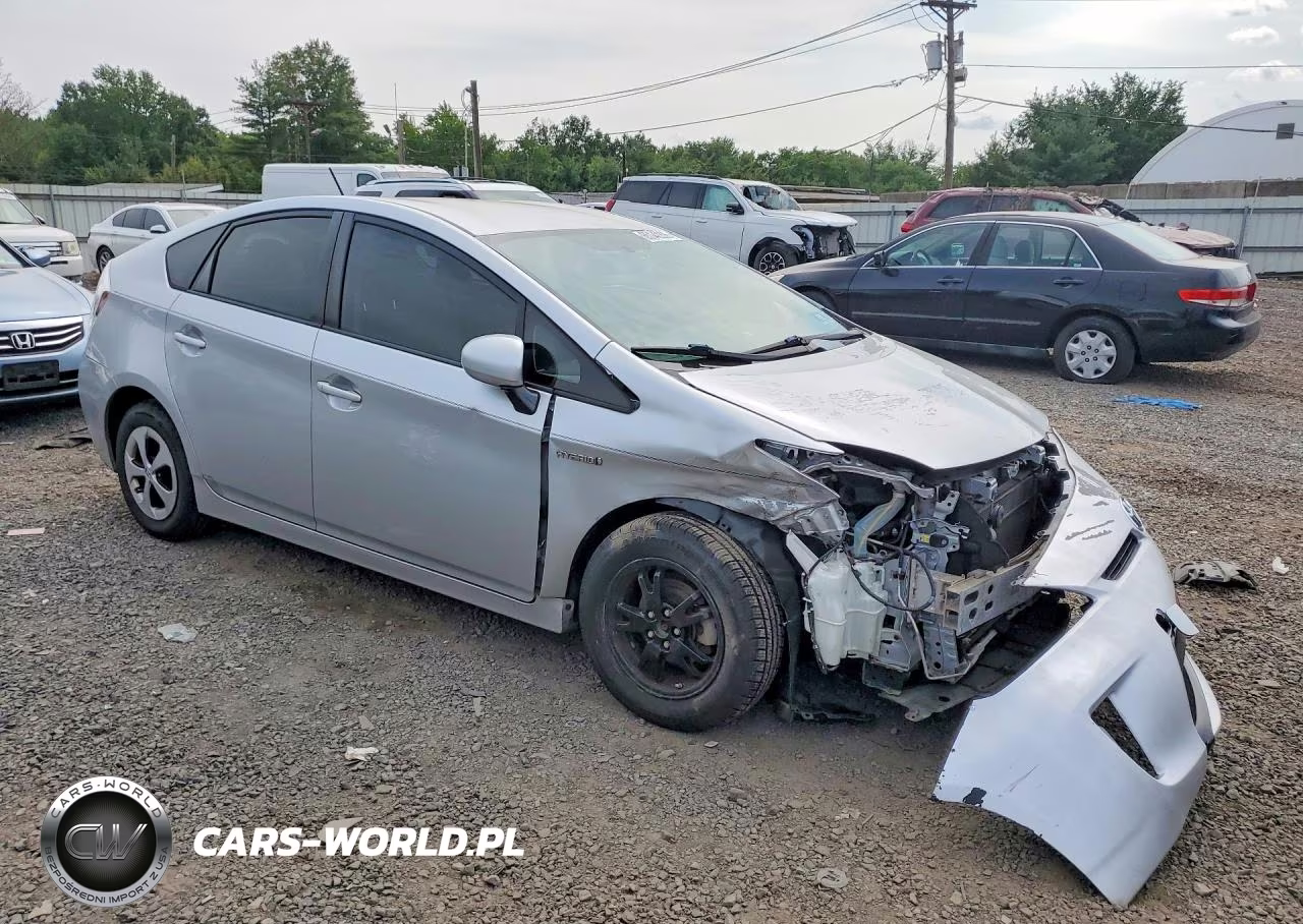 2012 Toyota Prius Two VIN:JTDKN3DU9C1513500 - 4