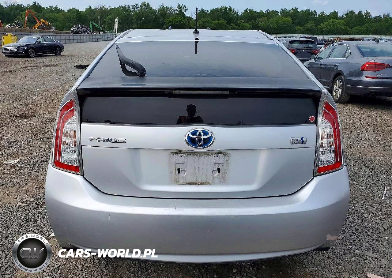 2012 Toyota Prius Two VIN:JTDKN3DU9C1513500 - 6