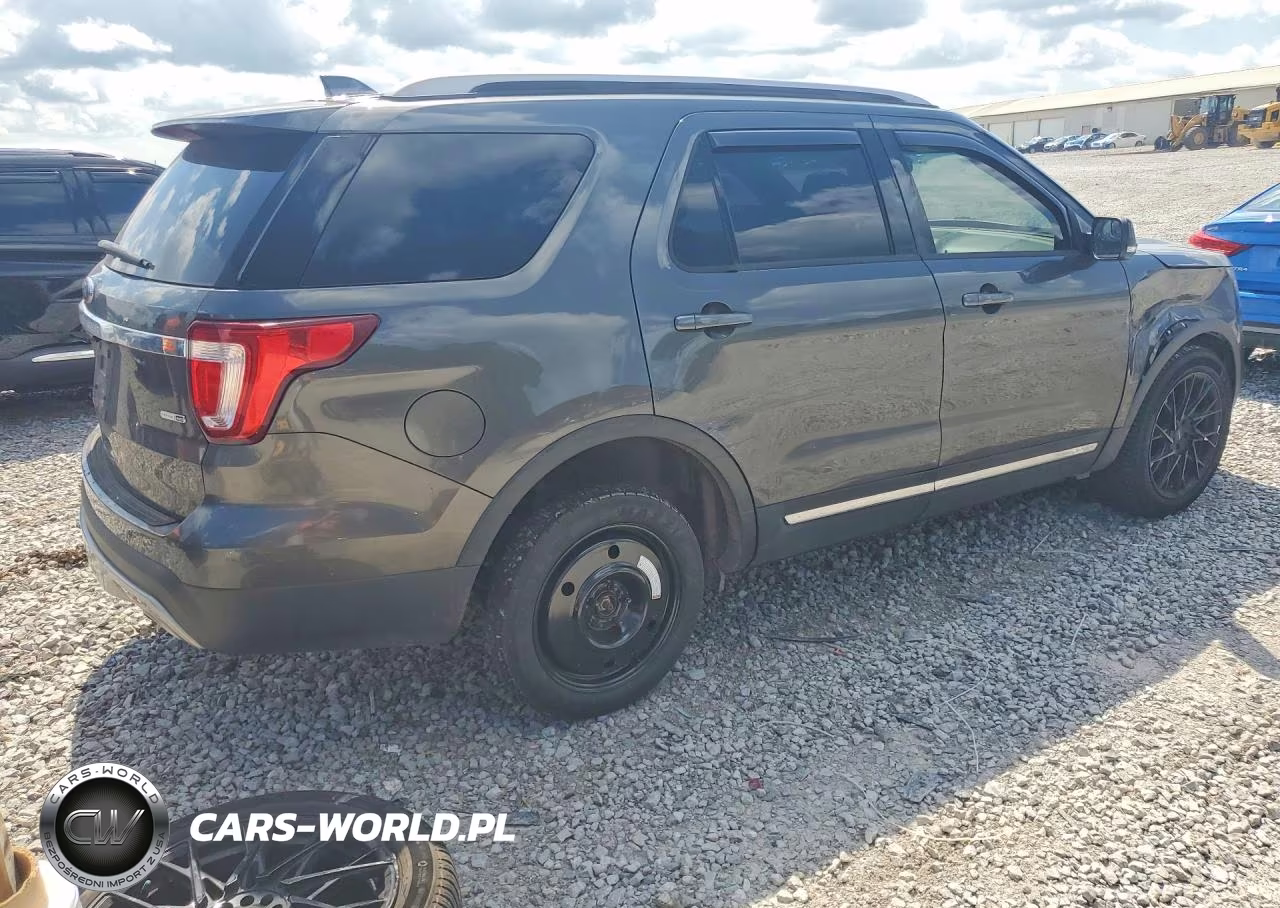 2016 Ford Explorer Xlt VIN:1FM5K8D82GGA00514 - 3
