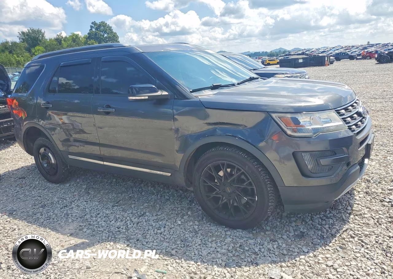 2016 Ford Explorer Xlt VIN:1FM5K8D82GGA00514 - 4