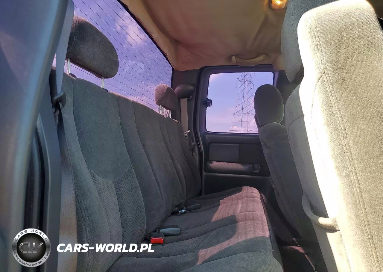 2004 Chevrolet Silverado K1500 VIN:1GCEK19V04E322263 - 10