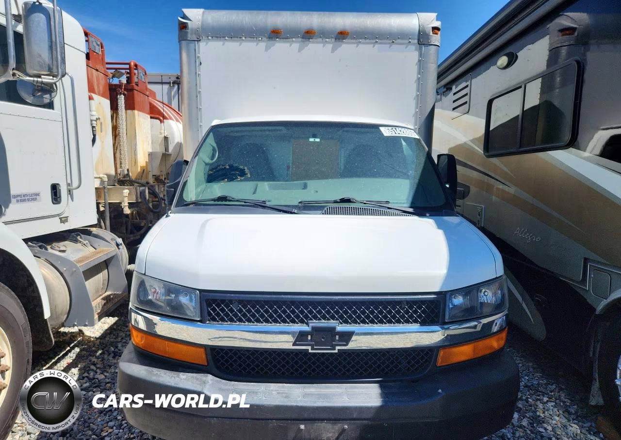 2015 Chevrolet Express Box Truck VIN:1GB3G4CG6F1285190 - 5