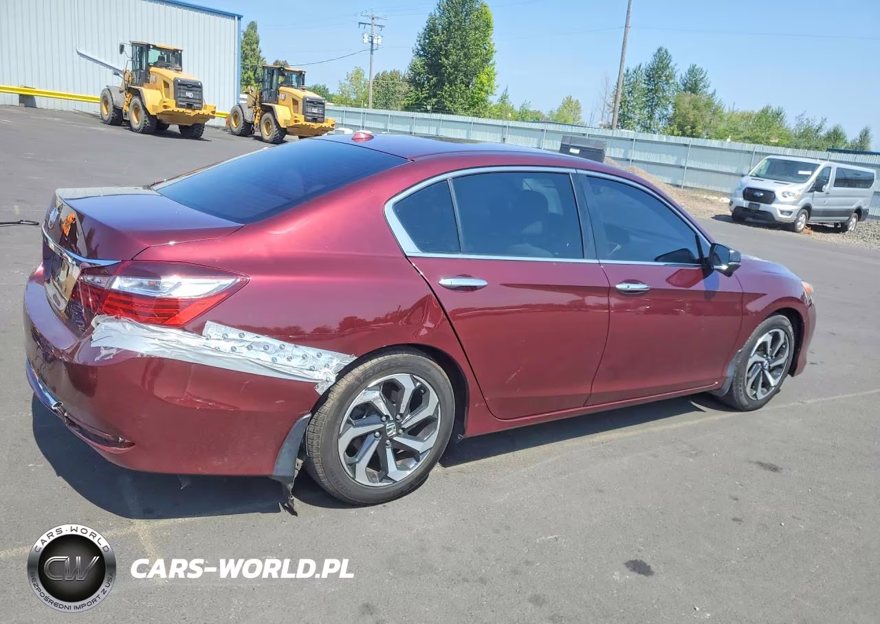 2017 Honda Accord Ex VIN:1HGCR2F72HA129755 - 3