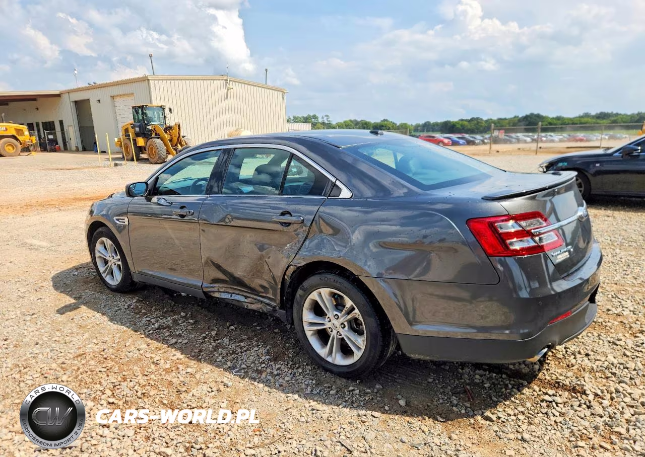 2018 Ford Taurus Sel VIN:1FAHP2E85JG132369 - 2