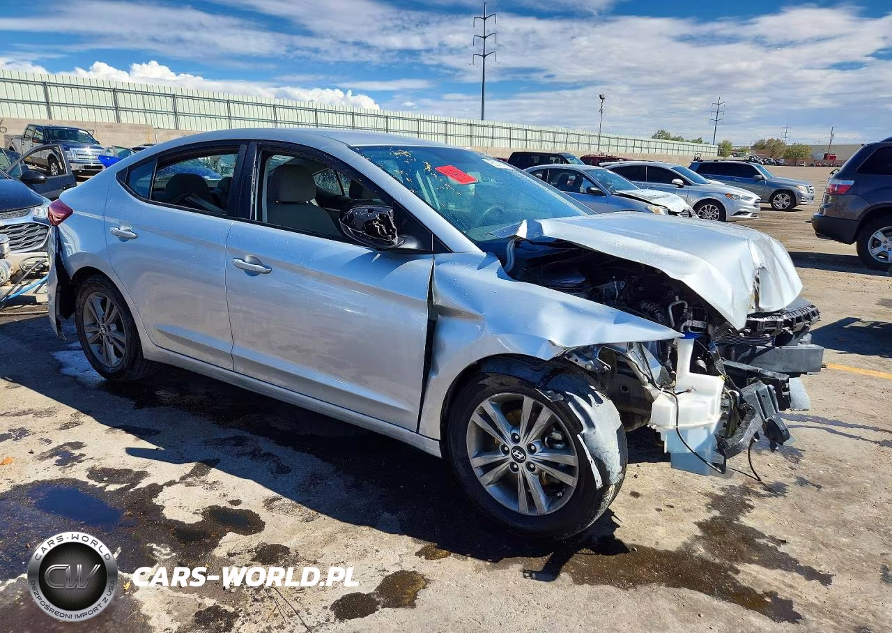 2018 Hyundai Elantra Sel VIN:5NPD84LF1JH325309 - 4