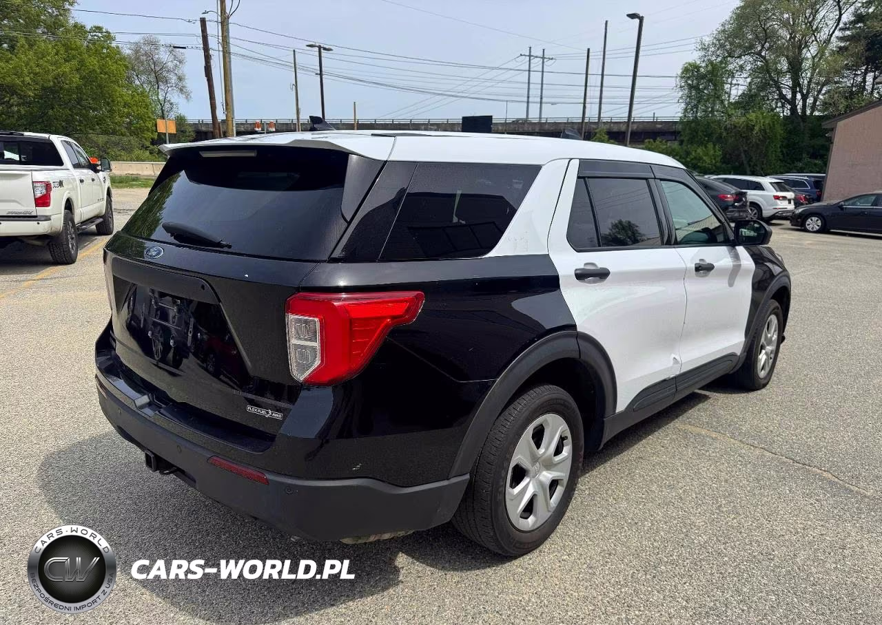 2020 Ford Explorer Police Interceptor VIN:1FM5K8AB3LGA71201 - 4