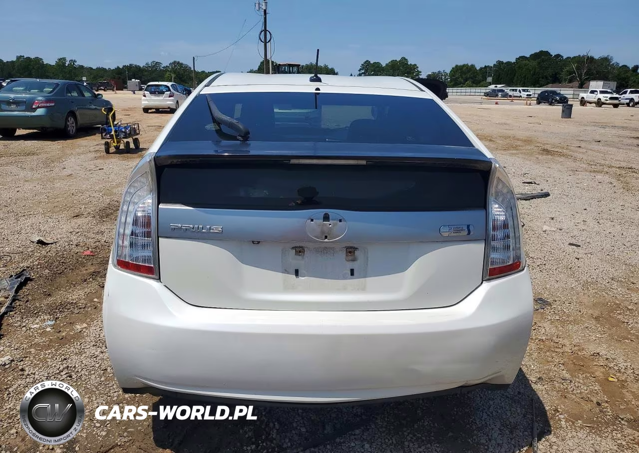 2013 Toyota Prius Plug-In Hybrid Base VIN:JTDKN3DP7D3042379 - 6