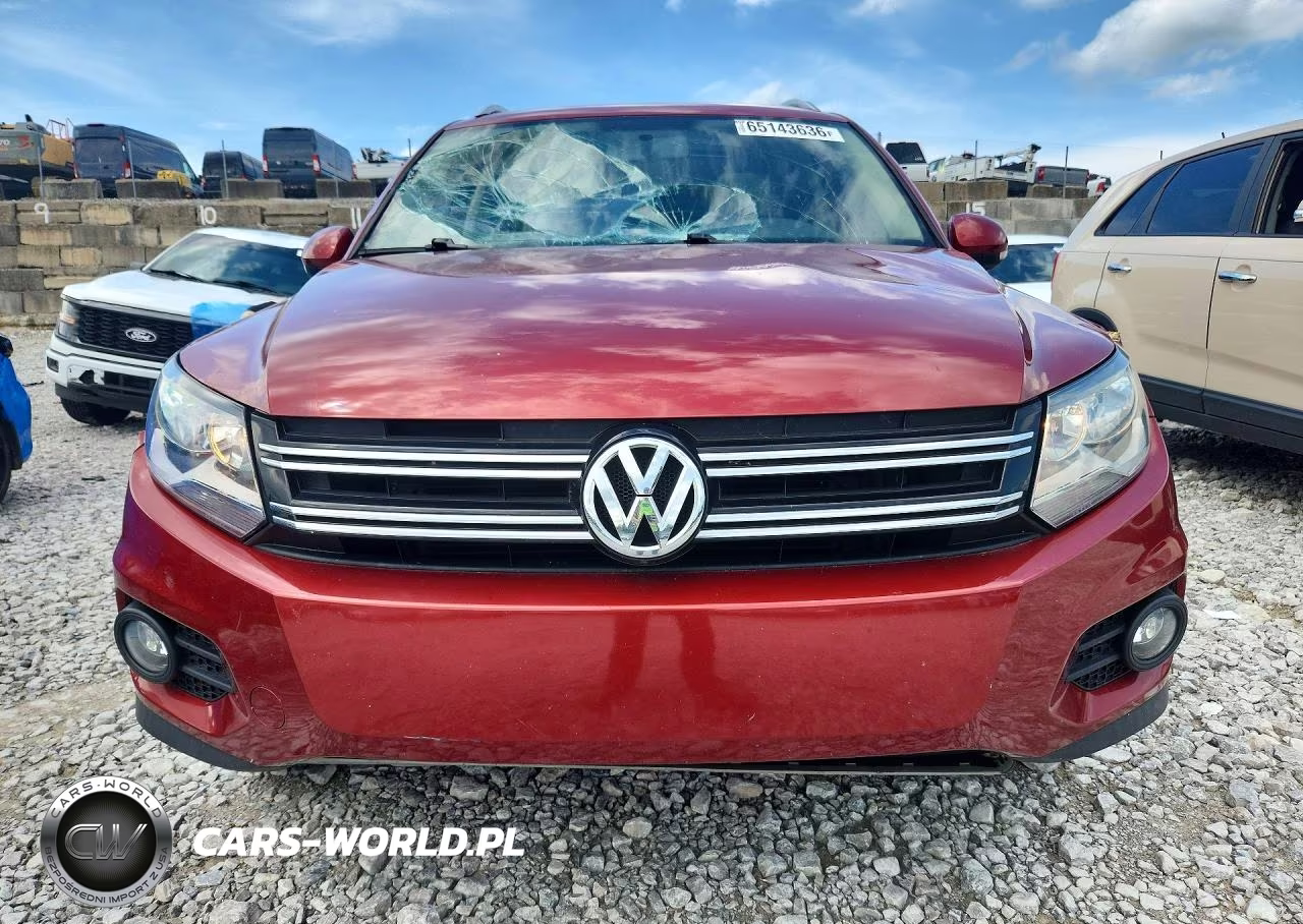 2015 Volkswagen Tiguan S VIN:WVGBV7AX9FW109203 - 5