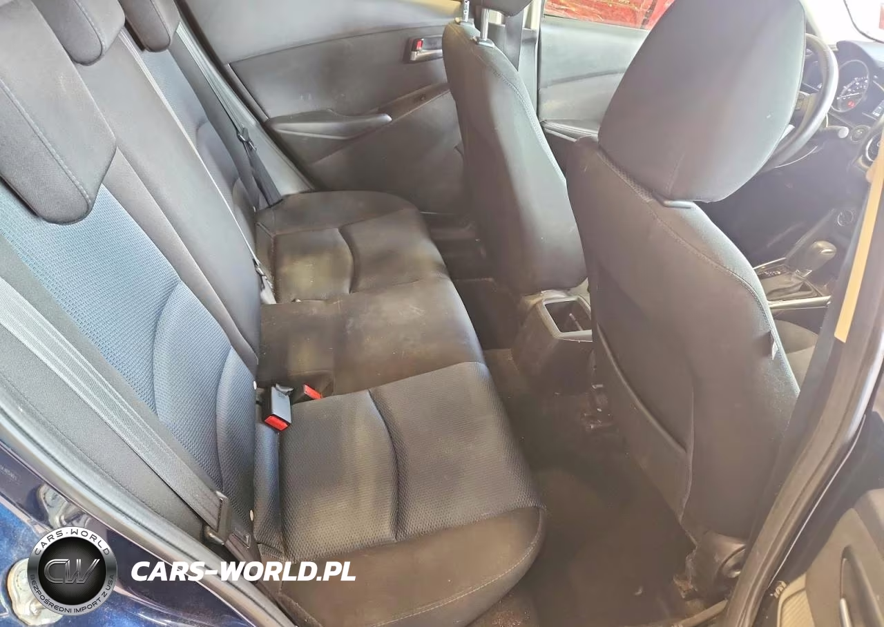 2017 Toyota Yaris Ia Base VIN:3MYDLBYV4HY182907 - 10