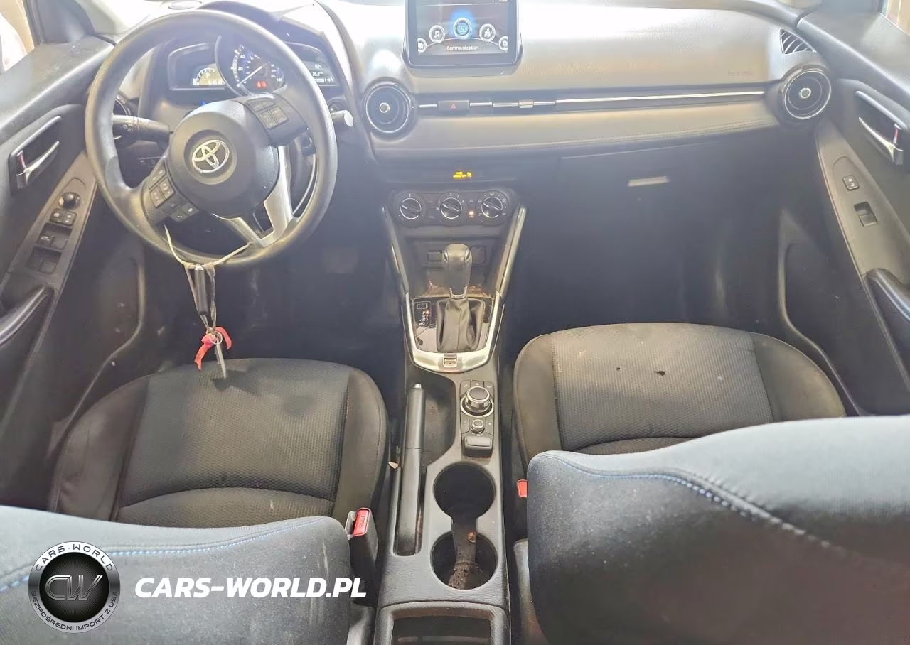 2017 Toyota Yaris Ia Base VIN:3MYDLBYV4HY182907 - 8