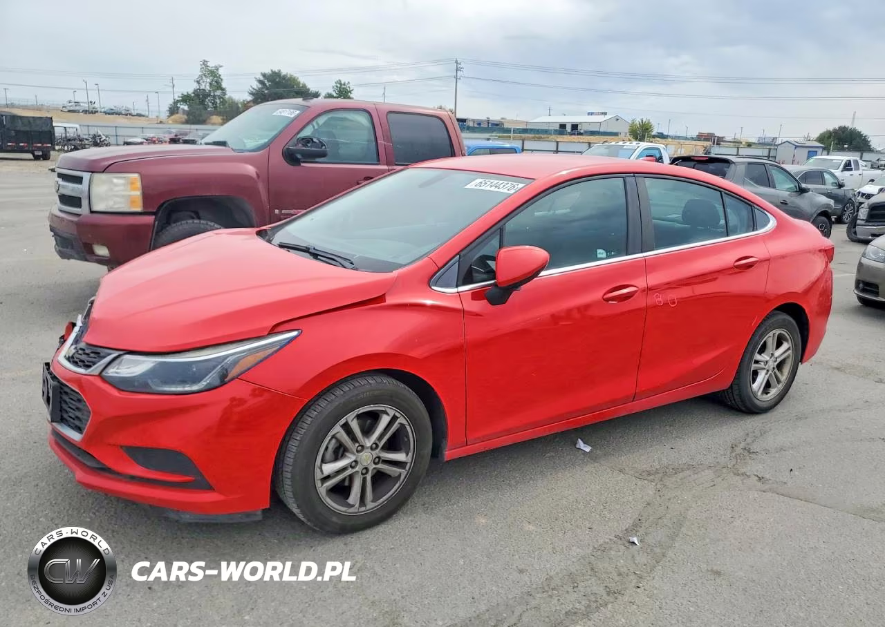 2018 Chevrolet Cruze Lt – zdjęcie 1 z 12