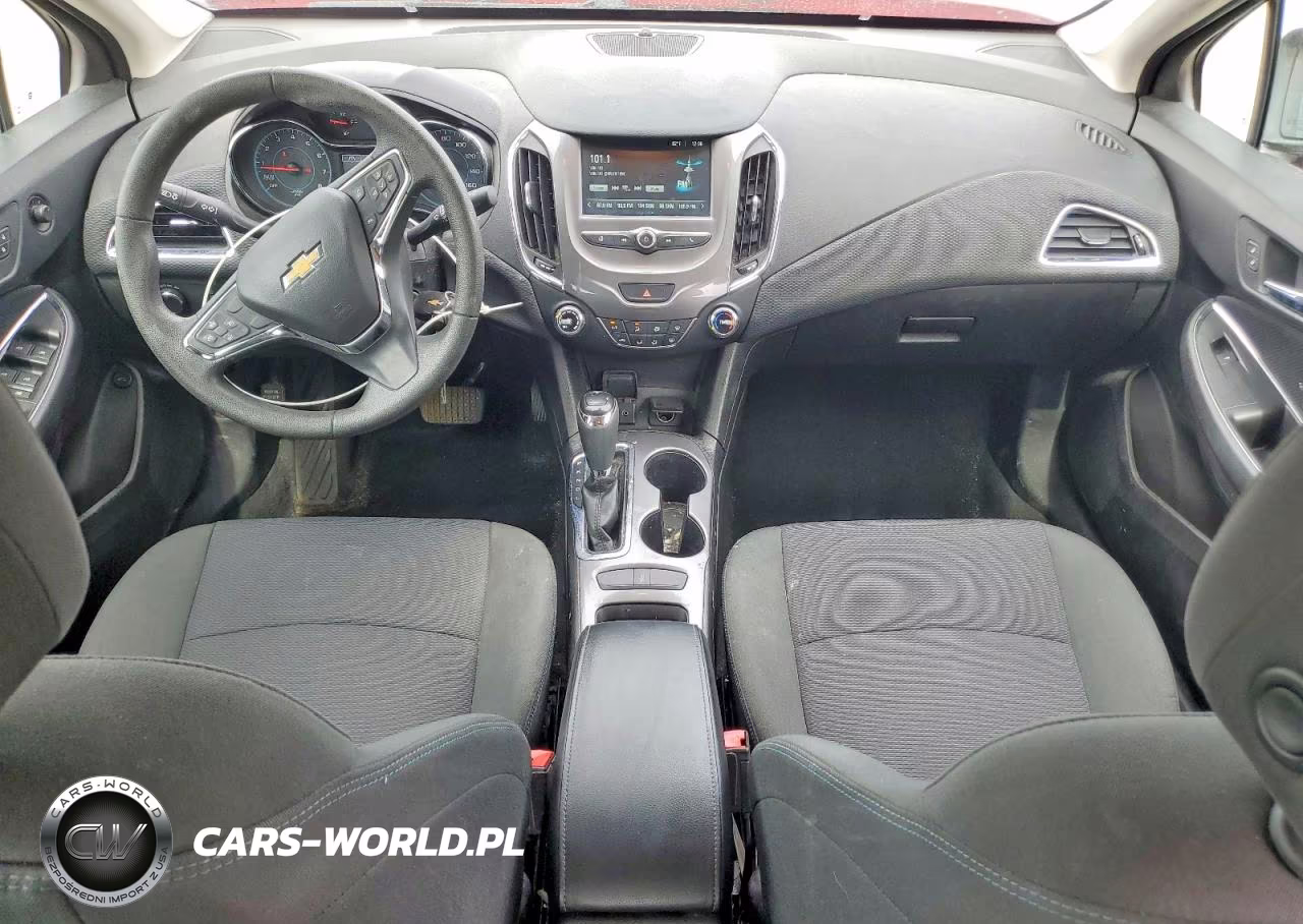 2018 Chevrolet Cruze Lt VIN:1G1BE5SM3J7158664 - 8