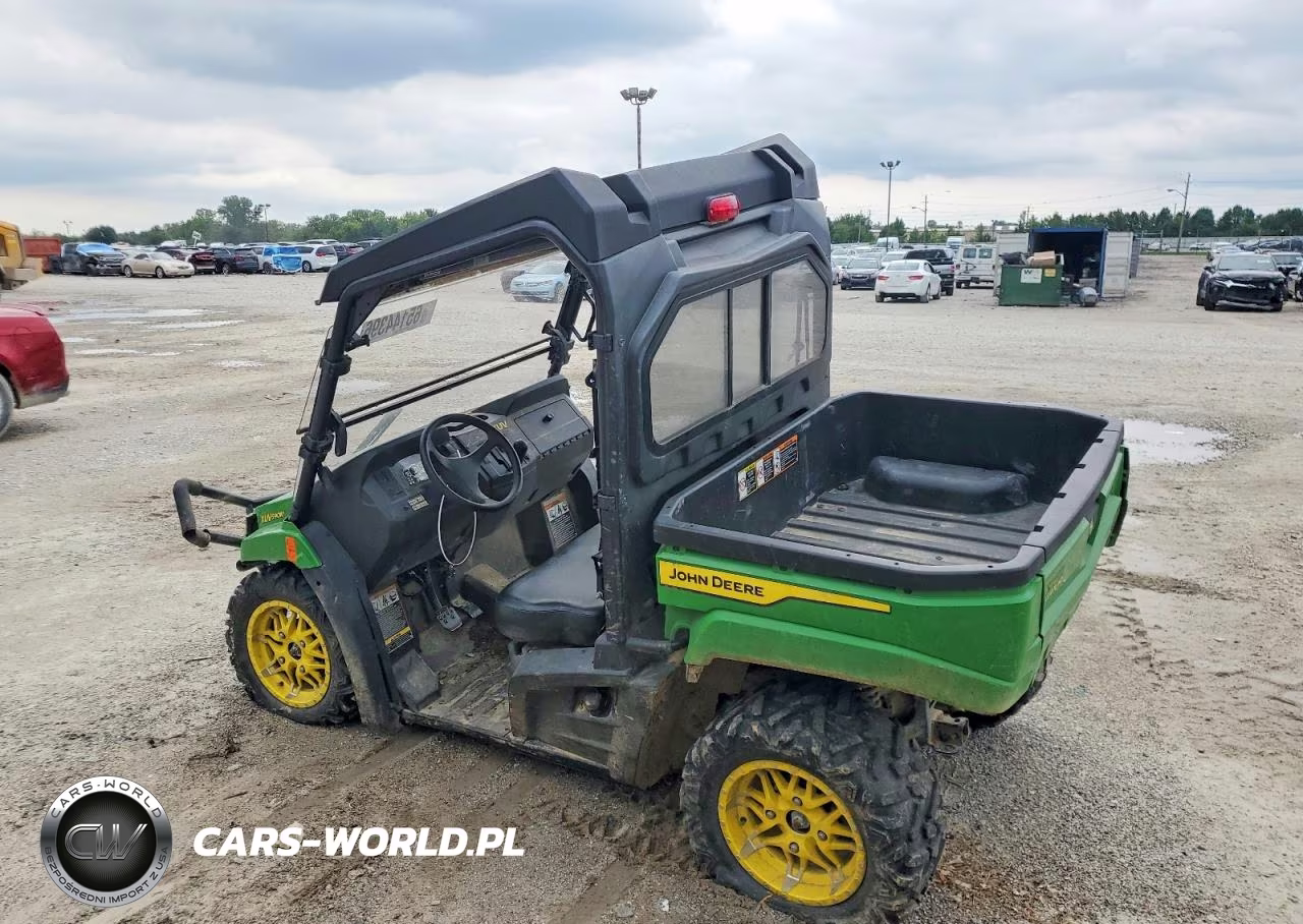 2024 John Deere Xuv 590M Utility Vehicle VIN:1M0590MALRM070952 - 3