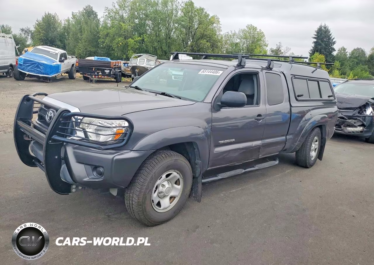 2015 Toyota Tacoma Base