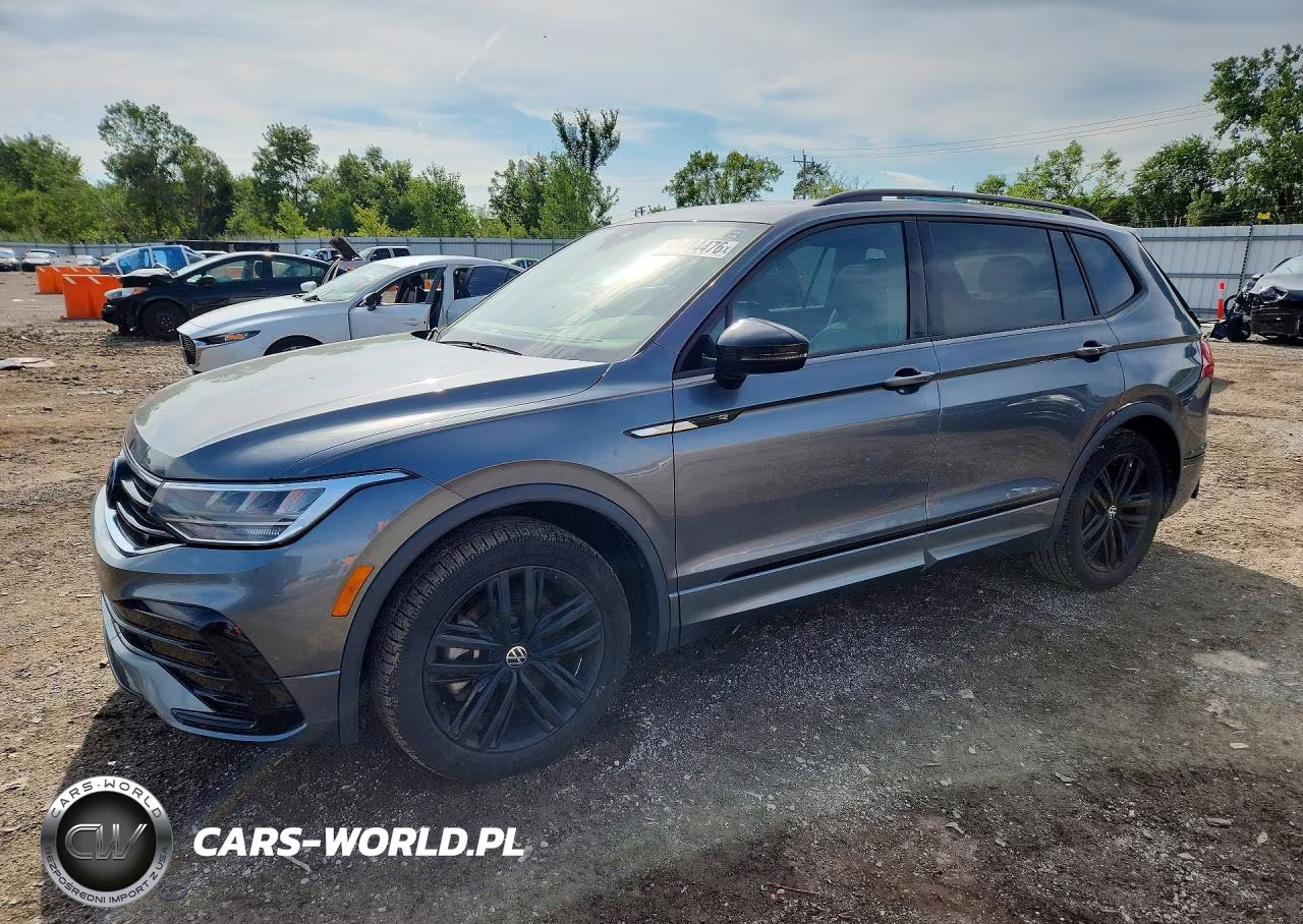 2023 Volkswagen Tiguan Se R-Line Black VIN:3VVCB7AX4PM142095 - 1