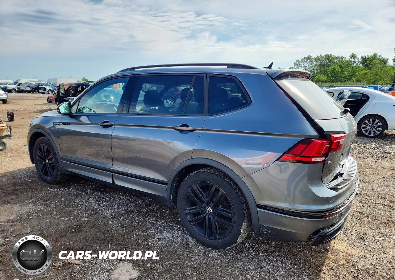 2023 Volkswagen Tiguan Se R-Line Black VIN:3VVCB7AX4PM142095 - 2