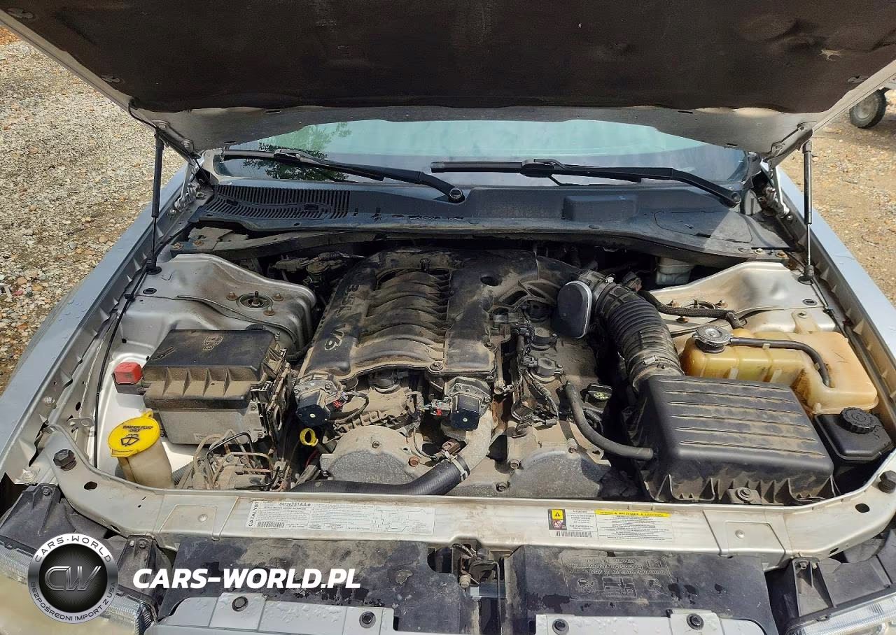 2007 Chrysler 300 Touring VIN:2C3KK53G17H900621 - 11