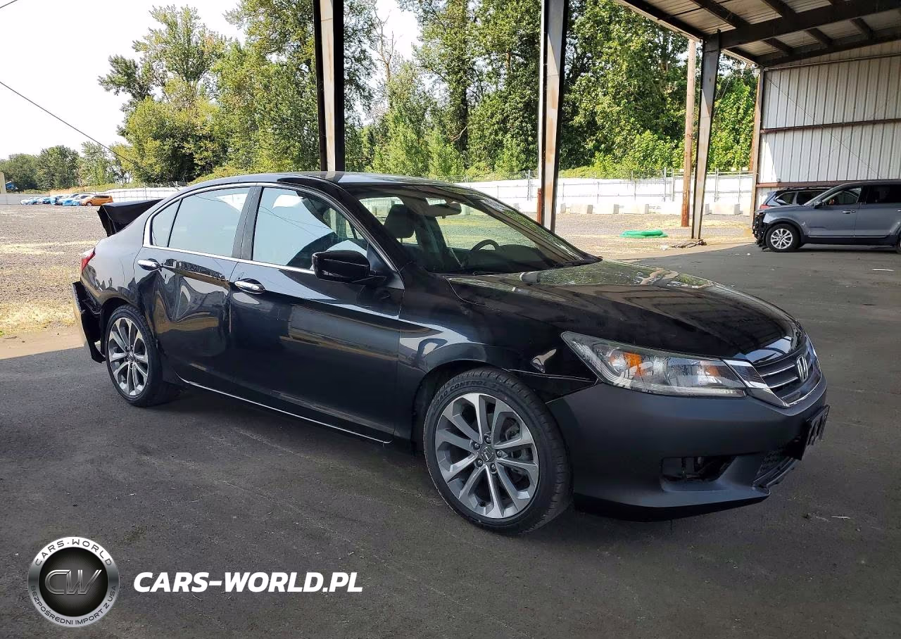 2015 Honda Accord Sport VIN:1HGCR2F56FA150622 - 4