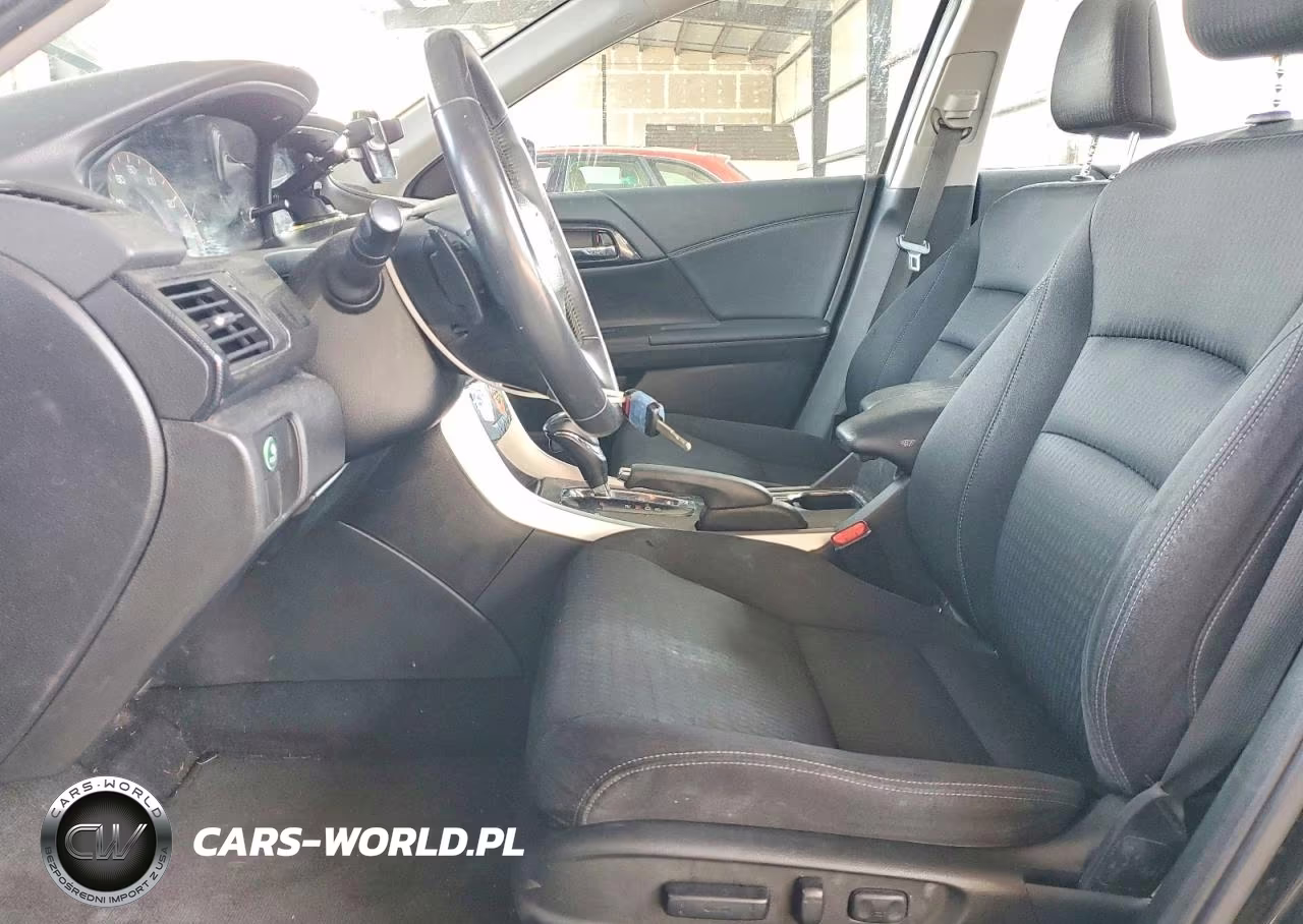 2015 Honda Accord Sport VIN:1HGCR2F56FA150622 - 7