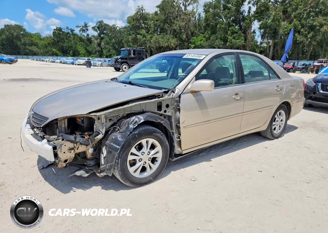 2004 Toyota Camry Le V6