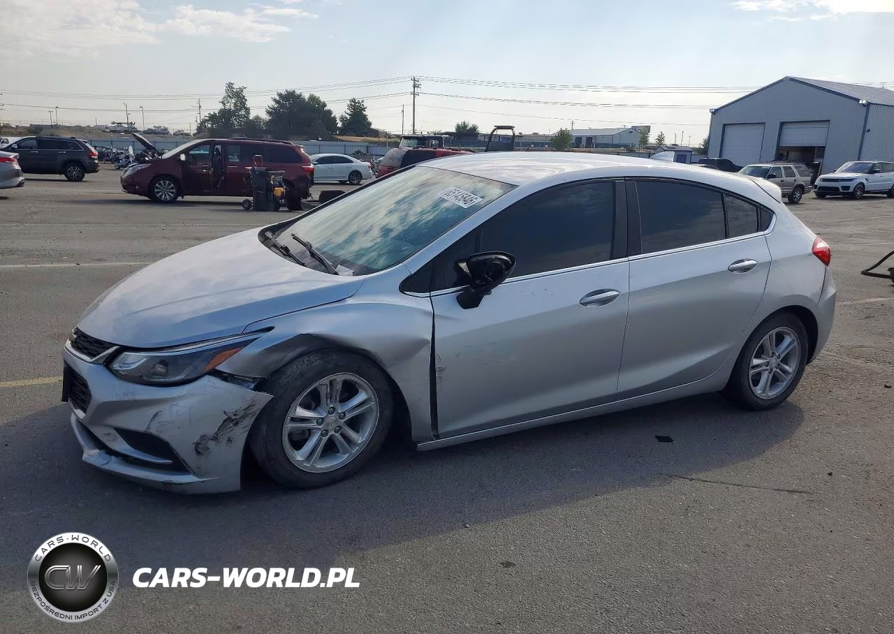 2018 Chevrolet Cruze Lt VIN:3G1BE6SM8JS630218 - 1